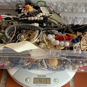 Arts and craft 4 lb and 13 oz